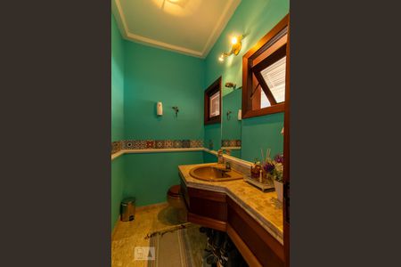 Casa para alugar com 365m², 4 quartos e 4 vagas Casa para alugar com 365m², 4 quartos e 4 vagasLavabo