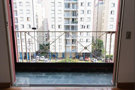 Varanda de apartamento para alugar com 3 quartos, 62m² em Parque Bristol, São Paulo