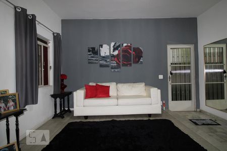 Sala 1 de casa à venda com 4 quartos, 210m² em Jardim Prainha, São Paulo