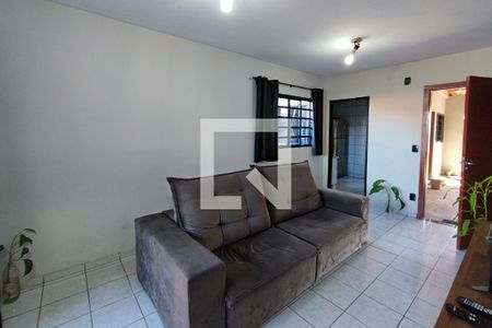 Sala de Estar de casa à venda com 3 quartos, 250m² em Parque Via Norte, Campinas
