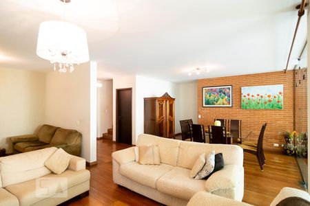 Sala de casa à venda com 4 quartos, 410m² em Jardim Marajoara, São Paulo