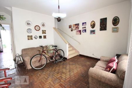 Sala de casa à venda com 3 quartos, 130m² em Vila Pompéia, São Paulo