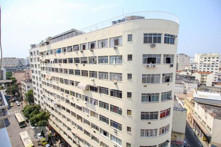 Vista do Quarto de kitnet/studio à venda com 1 quarto, 30m² em Centro, Rio de Janeiro