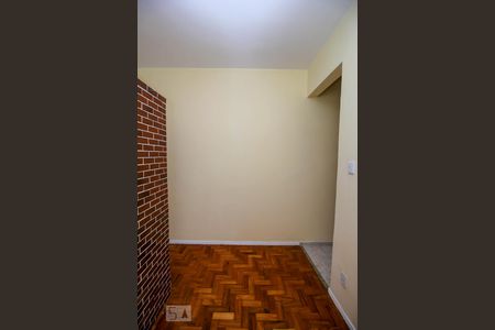 Sala/Quarto de kitnet/studio à venda com 1 quarto, 30m² em Centro, Rio de Janeiro