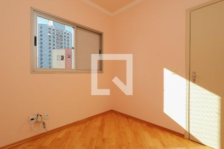 Quarto 2 de apartamento para alugar com 2 quartos, 55m² em Vila Primavera, São Paulo