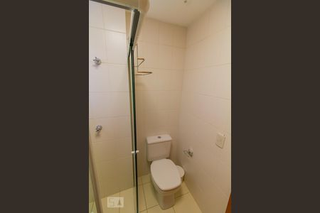 Banheiro da Suite de apartamento para alugar com 2 quartos, 140m² em Agronômica, Florianópolis