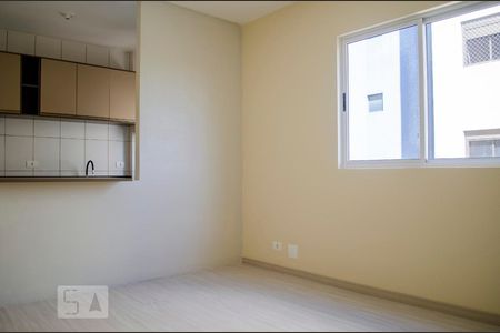 Sala de apartamento para alugar com 1 quarto, 33m² em Portão, Curitiba