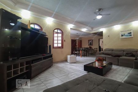 Sala de casa à venda com 5 quartos, 360m² em Vila Albertina, São Paulo