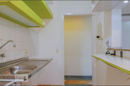 Cozinha de apartamento à venda com 2 quartos, 48m² em Lauzane Paulista, São Paulo