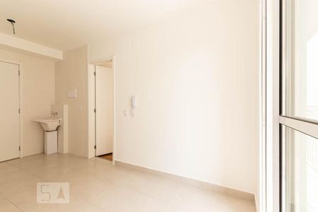 Sala  de apartamento para alugar com 1 quarto, 29m² em Vila Penteado, São Paulo