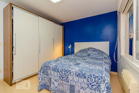 Quarto 1 de apartamento para alugar com 2 quartos, 50m² em Cavalhada, Porto Alegre