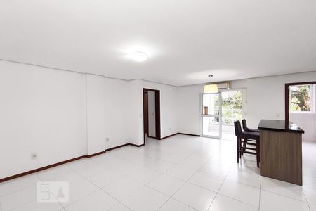 Sala de apartamento para alugar com 3 quartos, 93m² em Centro, Canoas