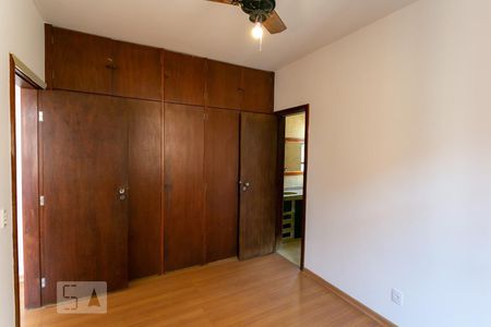 Quarto de apartamento para alugar com 1 quarto, 50m² em Lourdes, Belo Horizonte