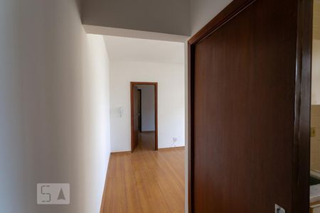 Entrada de apartamento para alugar com 1 quarto, 50m² em Lourdes, Belo Horizonte