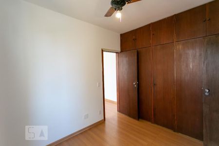 Quarto de apartamento para alugar com 1 quarto, 50m² em Lourdes, Belo Horizonte