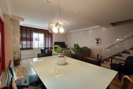 Sala de casa à venda com 3 quartos, 273m² em Bosque da Saúde, São Paulo