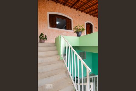 Casa à venda com 293m², 6 quartos e 2 vagas Casa à venda com 293m², 6 quartos e 2 vagasEscada Varanda da Sala 1