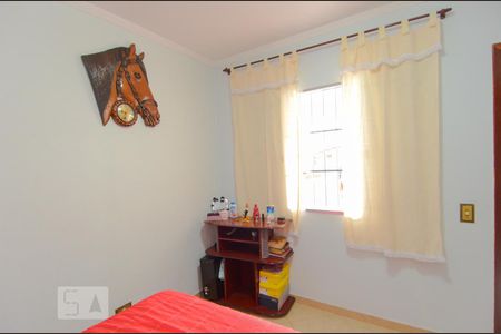 Casa à venda com 293m², 6 quartos e 2 vagas Casa à venda com 293m², 6 quartos e 2 vagasQuarto 3 - Suíte