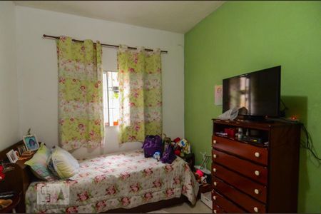 Casa à venda com 293m², 6 quartos e 2 vagas Casa à venda com 293m², 6 quartos e 2 vagasQuarto 1