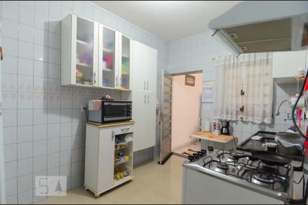 Casa à venda com 293m², 6 quartos e 2 vagas Casa à venda com 293m², 6 quartos e 2 vagasCozinha 2