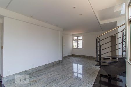 Sala 1 de apartamento para alugar com 4 quartos, 260m² em São Pedro, Belo Horizonte