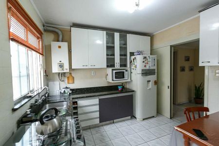 Cozinha de apartamento à venda com 3 quartos, 131m² em Menino Deus, Porto Alegre