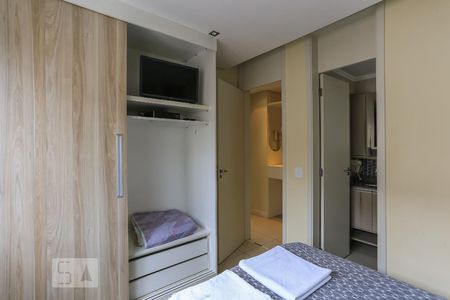 Suíte  de apartamento para alugar com 3 quartos, 92m² em Humaitá, Porto Alegre