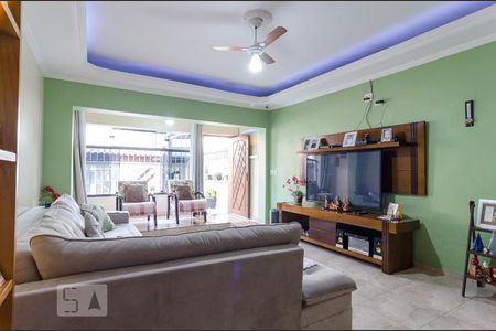 Sala de casa à venda com 4 quartos, 200m² em Mirandópolis, São Paulo