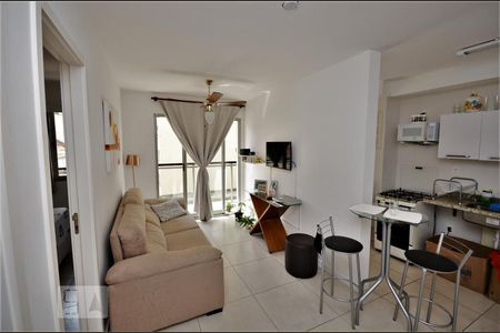 Apartamento à venda com 44m², 1 quarto e sem vagaSala