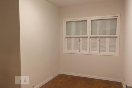 Sala de apartamento para alugar com 1 quarto, 32m² em Menino Deus, Porto Alegre