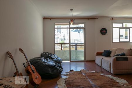 Sala de apartamento para alugar com 2 quartos, 100m² em Portão, Curitiba