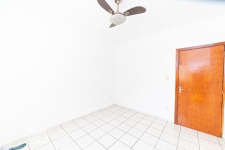 Quarto 1 04 de casa à venda com 3 quartos, 230m² em Vila Paraíso, Campinas