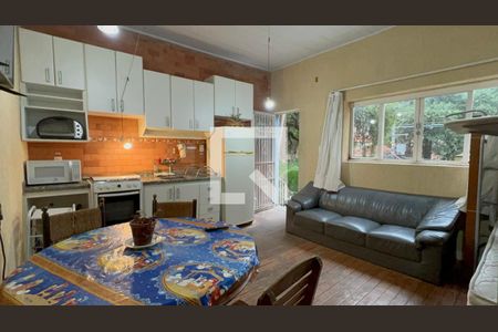 Sala/Cozinha de casa para alugar com 8 quartos, 320m² em Pinheiros, São Paulo