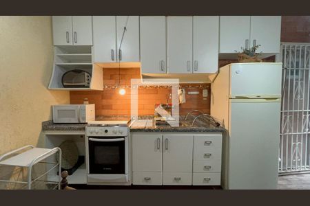 Sala/Cozinha de casa para alugar com 8 quartos, 320m² em Pinheiros, São Paulo