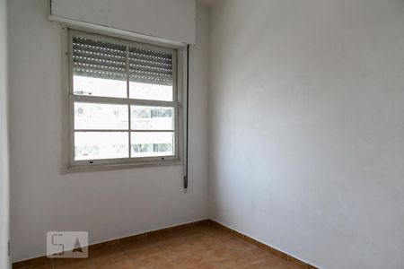 Quarto 2 de apartamento para alugar com 2 quartos, 46m² em Boqueirão, Santos