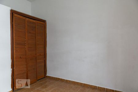 Quarto de apartamento para alugar com 2 quartos, 46m² em Boqueirão, Santos