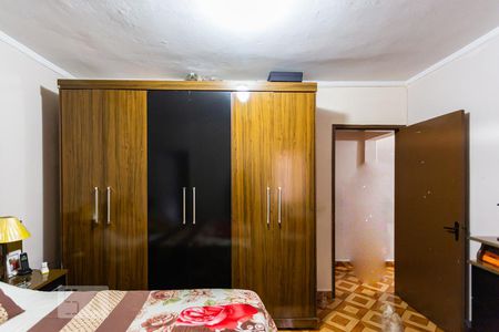Suíte de casa à venda com 4 quartos, 288m² em Bussocaba, Osasco