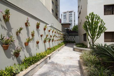 Apartamento para alugar com 280m², 4 quartos e 4 vagas Apartamento para alugar com 280m², 4 quartos e 4 vagasArea comum