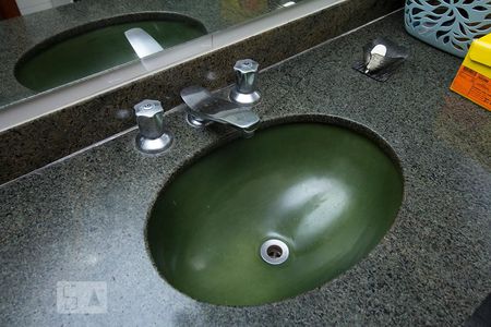 Apartamento para alugar com 280m², 4 quartos e 4 vagas Apartamento para alugar com 280m², 4 quartos e 4 vagasBanheiro Suíte 1