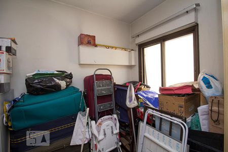 Apartamento para alugar com 280m², 4 quartos e 4 vagas Apartamento para alugar com 280m², 4 quartos e 4 vagasQuarto Serviço