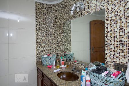 Apartamento para alugar com 280m², 4 quartos e 4 vagas Apartamento para alugar com 280m², 4 quartos e 4 vagasBanheiro Suite 2