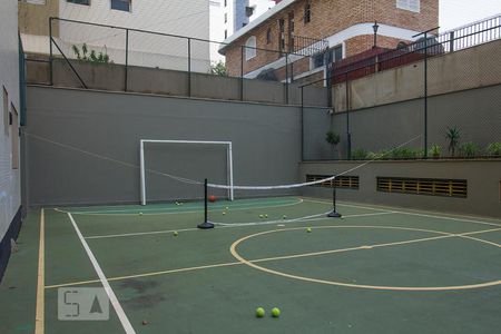 Apartamento para alugar com 280m², 4 quartos e 4 vagas Apartamento para alugar com 280m², 4 quartos e 4 vagasQuadras