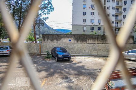 Vista da Sala de apartamento à venda com 2 quartos, 60m² em Jacarepaguá, Rio de Janeiro