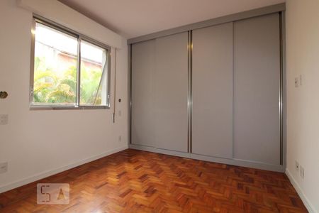 Suíte de apartamento à venda com 2 quartos, 100m² em Brooklin Paulista, São Paulo