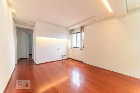 Sala de Estar de apartamento para alugar com 3 quartos, 92m² em Cerâmica, São Caetano do Sul