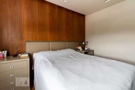 Suite de apartamento à venda com 4 quartos, 190m² em Jardim Europa, São Paulo