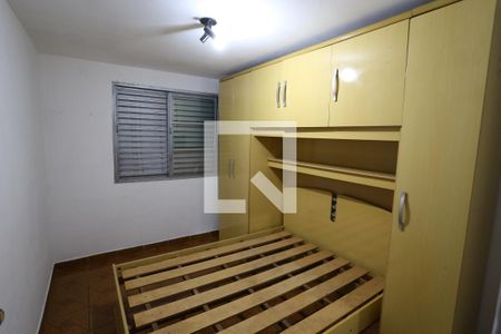 Quarto 2 de apartamento para alugar com 2 quartos, 51m² em Vila Sílvia, São Paulo