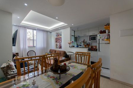 Sala de apartamento à venda com 2 quartos, 50m² em Parque Sao Vicente, Santo André