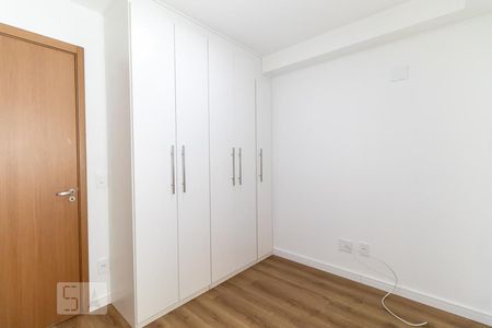 Quarto de apartamento para alugar com 2 quartos, 61m² em Sumaré, São Paulo