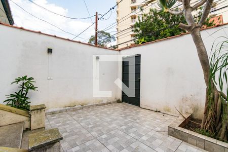 Casa à venda com 160m², 1 quarto e sem vaga Casa à venda com 160m², 1 quarto e sem vagaQuintal